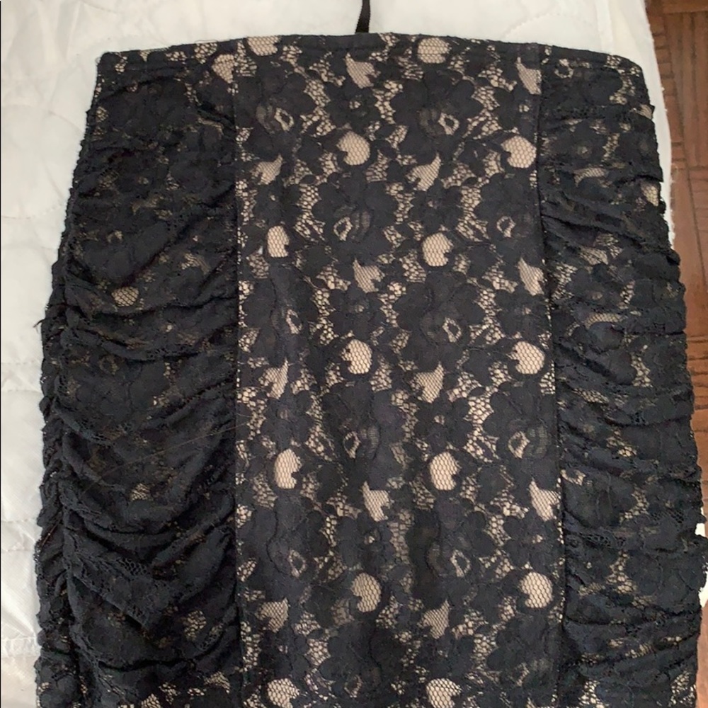 Forever 21 lace skirt